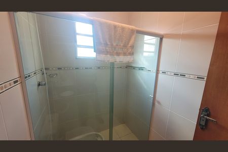 Casa para alugar com 250m², 4 quartos e 2 vagas Casa para alugar com 250m², 4 quartos e 2 vagasBanheiro 2