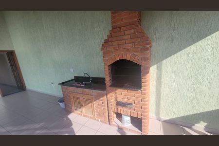 Casa para alugar com 250m², 4 quartos e 2 vagas Casa para alugar com 250m², 4 quartos e 2 vagasChurrasqueira