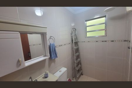 Casa para alugar com 250m², 4 quartos e 2 vagas Casa para alugar com 250m², 4 quartos e 2 vagasBanheiro 1