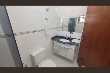 Casa para alugar com 250m², 4 quartos e 2 vagas Casa para alugar com 250m², 4 quartos e 2 vagasBanheiro da Suíte