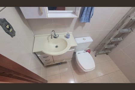 Casa para alugar com 250m², 4 quartos e 2 vagas Casa para alugar com 250m², 4 quartos e 2 vagasBanheiro 1