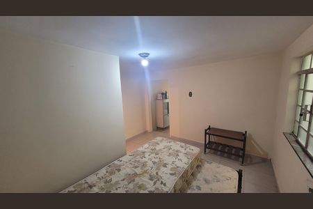 Casa para alugar com 250m², 4 quartos e 2 vagas Casa para alugar com 250m², 4 quartos e 2 vagasQuarto de Serviço