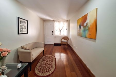 Casa de condomínio à venda com 240m², 4 quartos e 1 vaga Casa de condomínio à venda com 240m², 4 quartos e 1 vagaSala 1
