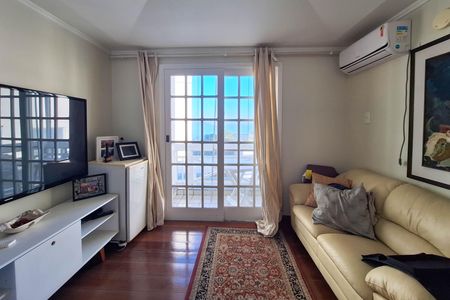 Casa de condomínio à venda com 240m², 4 quartos e 1 vaga Casa de condomínio à venda com 240m², 4 quartos e 1 vagaQuarto 1
