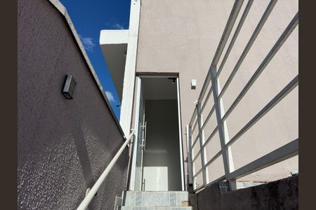 Studio para alugar com 35m², 1 quarto e sem vaga Studio para alugar com 35m², 1 quarto e sem vagaEntrada