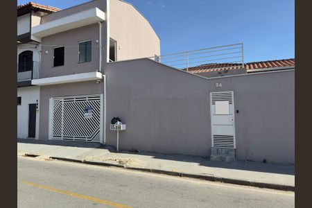 Studio para alugar com 35m², 1 quarto e sem vaga Studio para alugar com 35m², 1 quarto e sem vagaFachada