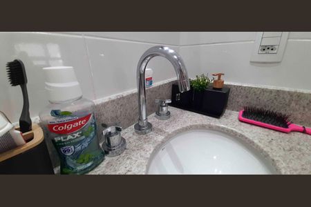 Apartamento à venda com 52m², 2 quartos e 1 vagaBanheiro da Suíte
