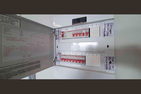 Apartamento à venda com 52m², 2 quartos e 1 vagaQuadro de Luz