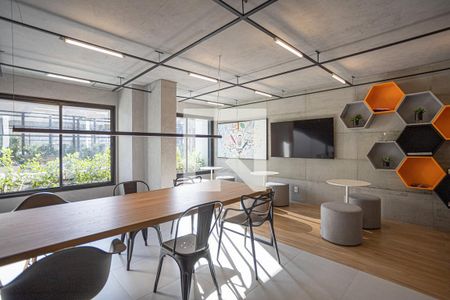 Apartamento à venda com 52m², 2 quartos e 1 vagaÁrea comum 