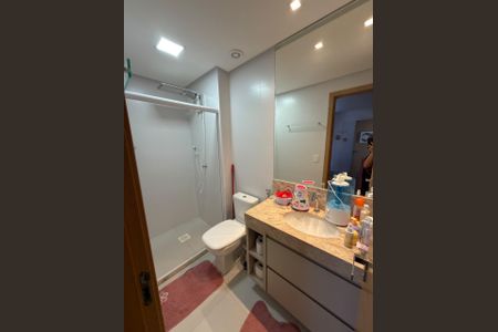 Apartamento à venda com 121m², 3 quartos e 2 vagasBanheiro 3