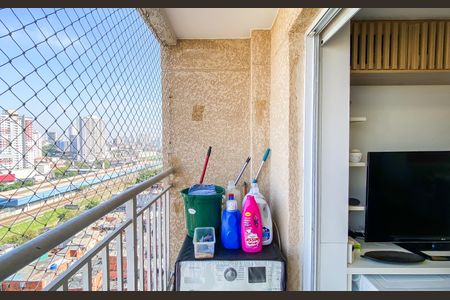 Apartamento para alugar com 39m², 2 quartos e 1 vaga Apartamento para alugar com 39m², 2 quartos e 1 vagaVaranda/area de serviço