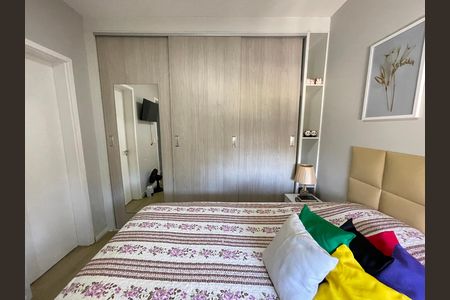 Apartamento à venda com 3 quartos, 77m² em Conjunto Promorar Raposo Tavares, São Paulo