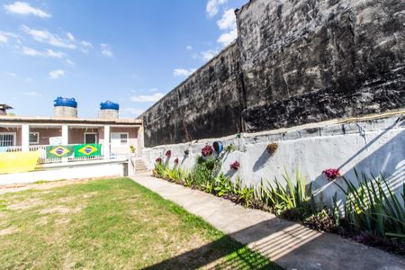 Garagem de casa para alugar com 2 quartos, 70m² em Jardim Cecilia Cristina, Carapicuíba