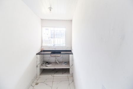 Cozinha de casa para alugar com 2 quartos, 70m² em Jardim Cecilia Cristina, Carapicuíba