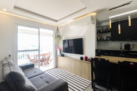 Sala  de apartamento à venda com 2 quartos, 58m² em Penha de França, São Paulo