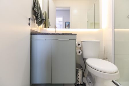 Apartamento à venda com 58m², 2 quartos e 1 vagaBanheiro Social 