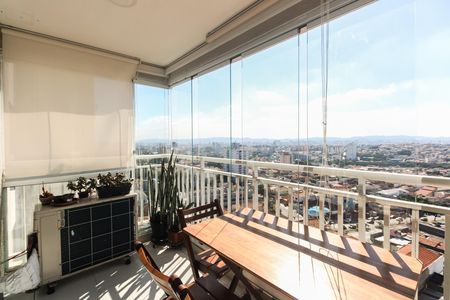 Apartamento à venda com 58m², 2 quartos e 1 vagaVaranda 