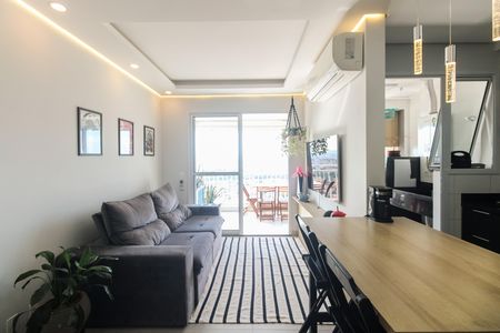 Sala  de apartamento à venda com 2 quartos, 58m² em Penha de França, São Paulo