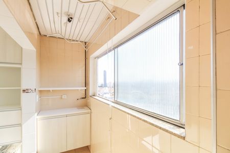 Apartamento à venda com 60m², 2 quartos e 1 vaga Apartamento à venda com 60m², 2 quartos e 1 vagaÁrea de Serviço