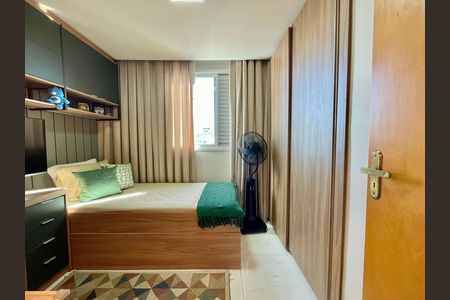 Apartamento à venda com 4 quartos, 177m² em Ana Lúcia, Belo Horizonte