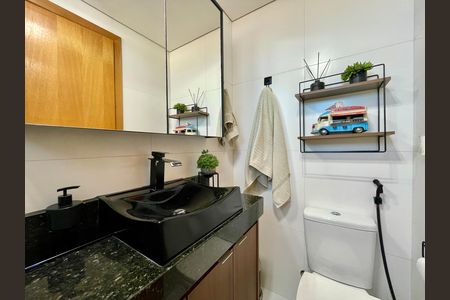 Apartamento à venda com 4 quartos, 177m² em Ana Lúcia, Belo Horizonte