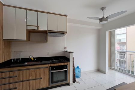 Apartamento para alugar com 27m², 1 quarto e sem vaga Apartamento para alugar com 27m², 1 quarto e sem vagaSala e cozinha