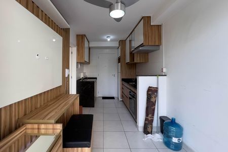 Apartamento para alugar com 27m², 1 quarto e sem vaga Apartamento para alugar com 27m², 1 quarto e sem vagaSala e cozinha
