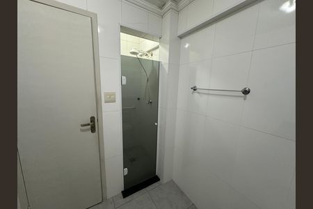 Apartamento para alugar com 80m², 2 quartos e 1 vaga Apartamento para alugar com 80m², 2 quartos e 1 vagaBanheiro 1