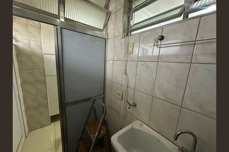 Área de Serviço de apartamento para alugar com 2 quartos, 80m² em Itararé, São Vicente