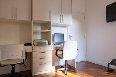 Casa para alugar com 4 quartos, 350m² em Parque Campolim, Sorocaba