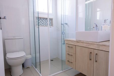 Casa para alugar com 350m², 4 quartos e 4 vagas