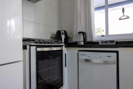 Casa para alugar com 350m², 4 quartos e 4 vagas