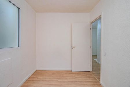 Quarto 1 de apartamento para alugar com 2 quartos, 41m² em Mário Quintana, Porto Alegre