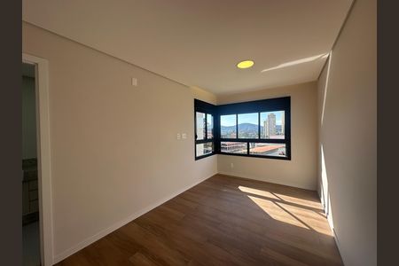Apartamento para alugar com 112m², 2 quartos e 2 vagas Apartamento para alugar com 112m², 2 quartos e 2 vagasSuíte 2
