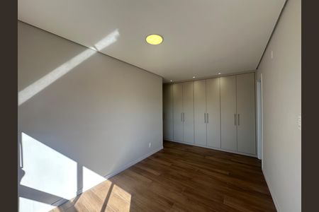 Apartamento para alugar com 112m², 2 quartos e 2 vagas Apartamento para alugar com 112m², 2 quartos e 2 vagasSuíte 2