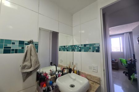Banheiro de apartamento à venda com 1 quarto, 66m² em Vila Alpina, São Paulo