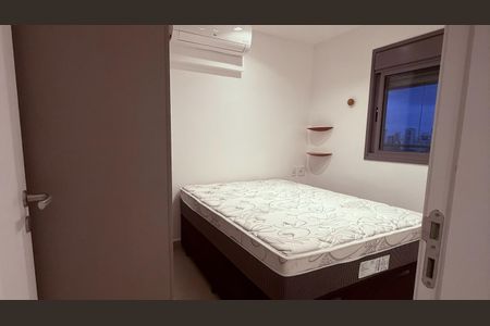 Studio para alugar com 38m², 1 quarto e 1 vaga Studio para alugar com 38m², 1 quarto e 1 vagaQuarto