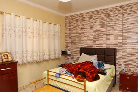 Casa à venda com 142m², 2 quartos e 3 vagasQuarto 1