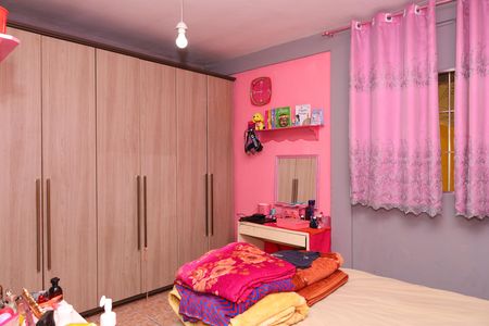 Casa à venda com 142m², 2 quartos e 3 vagasQuarto 2