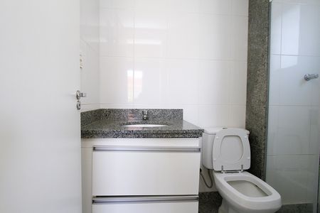 Apartamento para alugar com 125m², 3 quartos e 2 vagasBanheiro da Suíte