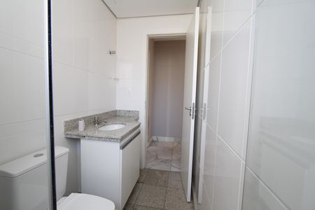 Apartamento para alugar com 125m², 3 quartos e 2 vagasBanheiro Social