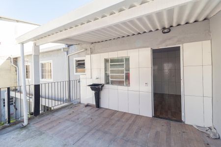 Área de serviço de casa para alugar com 1 quarto, 45m² em Bussocaba, Osasco