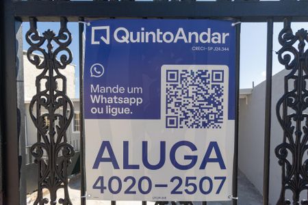 Placa UYLW-248 de casa para alugar com 1 quarto, 45m² em Bussocaba, Osasco