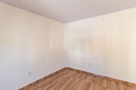 Quarto de casa para alugar com 1 quarto, 45m² em Bussocaba, Osasco