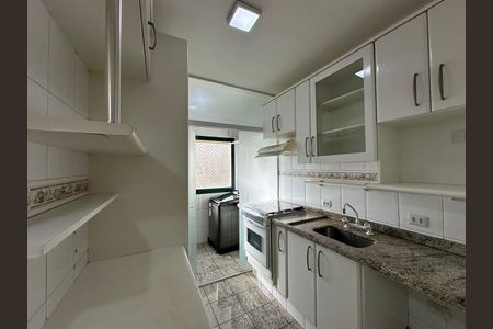 Apartamento para alugar com 90m², 3 quartos e 2 vagasCozinha