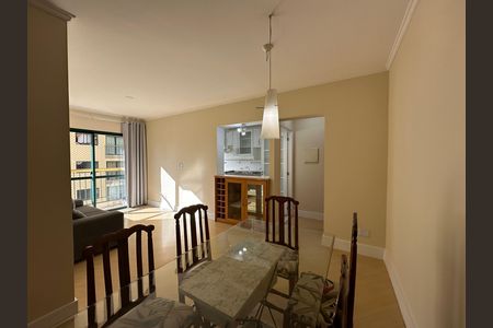 Sala de apartamento para alugar com 3 quartos, 90m² em Alphaville, Barueri