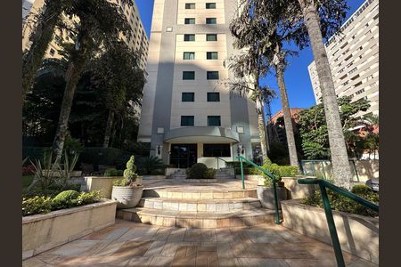 Fachada de apartamento para alugar com 3 quartos, 90m² em Alphaville, Barueri