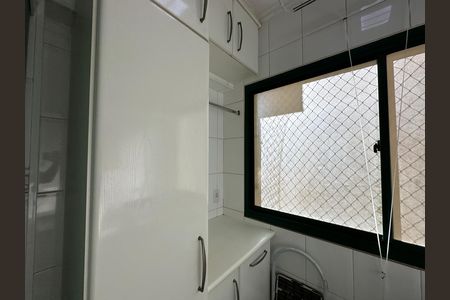 Área de Serviço de apartamento para alugar com 3 quartos, 90m² em Alphaville, Barueri