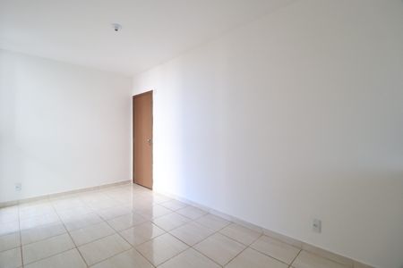Apartamento para alugar com 45m², 2 quartos e 1 vagaSala