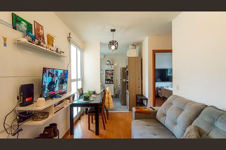 Apartamento à venda com 40m², 2 quartos e 1 vaga Apartamento à venda com 40m², 2 quartos e 1 vagaSala